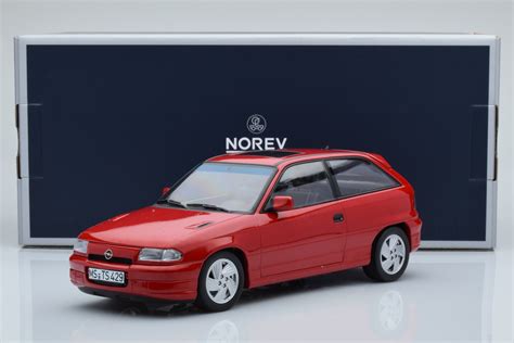 Opel Astra Gsi Czerwony Norev Model Odlewniczy Nowy