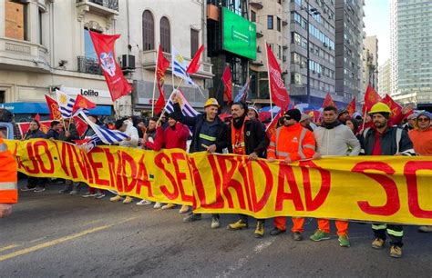 Paro parcial del SUNCA en todo el país con movilización en Montevideo