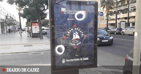 Vandalismo Contra Los Carteles De La Gran Regata En C Diz