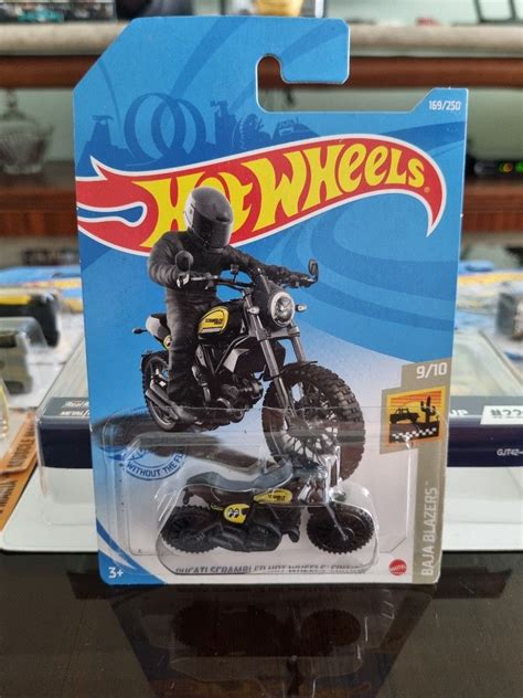 Hot Wheels Mooneyes Hobbies Toys Toys Games On Carousell