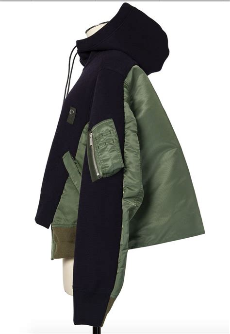 Pin by Ana Simon on H+H-04 | Futuristic fashion, Monochromatic fashion ...
