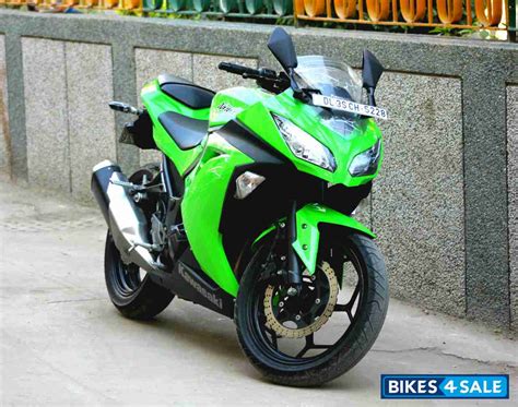 Used 2013 Model Kawasaki Ninja 300r For Sale In New Delhi Id 126422