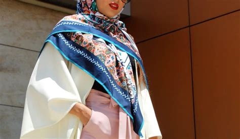 Best Luxury Scarf Brands Kaizenaire