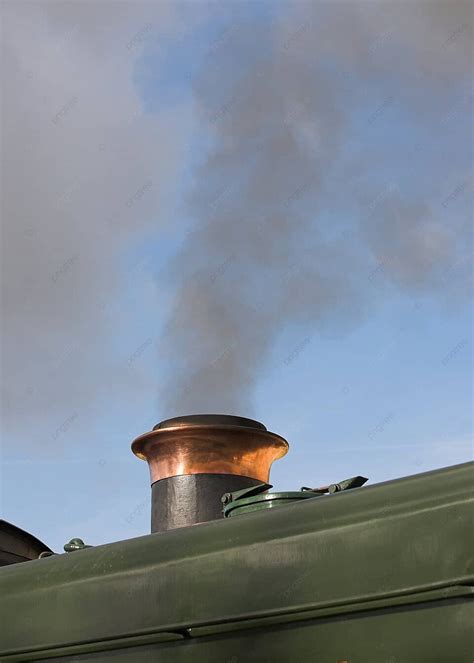 Fondo Embudo En Una Vieja Locomotora De Vapor Humo De Transporte