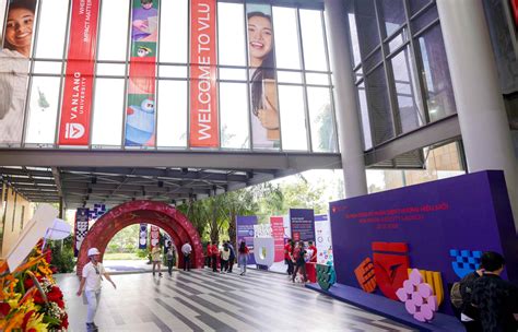 Van Lang University Higher Education Rebranding Soaring To Global