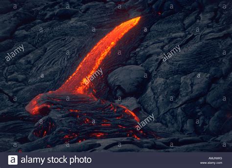 Red Hot Pahoehoe Lava Flow By Night Pu‘u‘o‘o Crater Eruption Magma