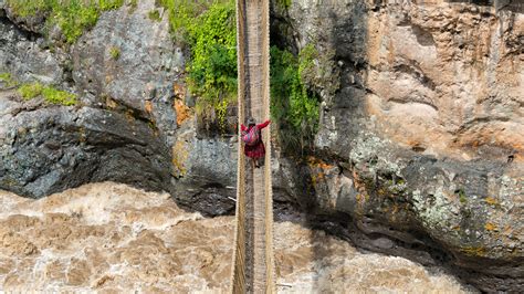 Tras 5 siglos cayó el último puente inca de Cusco por falta de