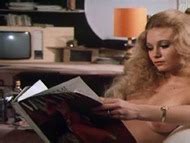 Naked Dorit Henke In Hausfrauen Report