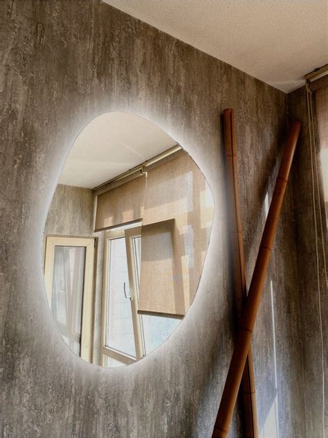 Ассиметричное парящее зеркало без рамы Rock Light с подсветкой купить в ...