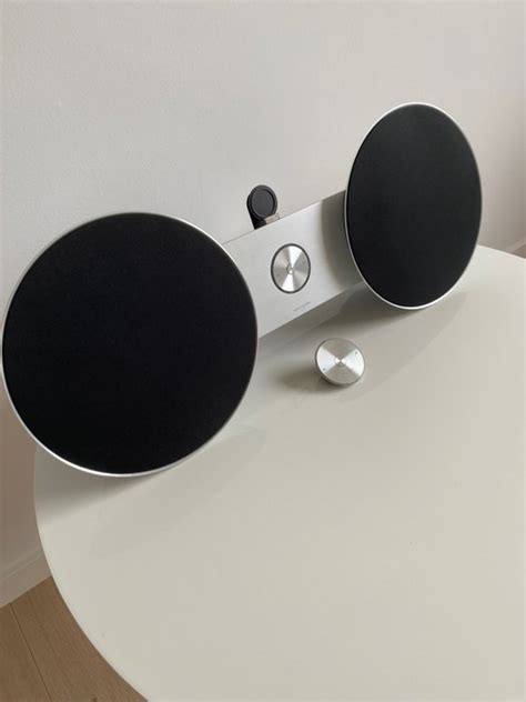 Bang Olufsen Beosound With Remote Control And Wall Catawiki