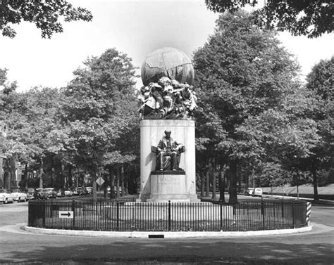 Monument Avenue Matthew Fontaine Maury Monument The Valentine Museum