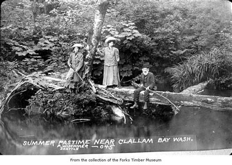 People On A Waterfront Near Clallam Bay Creator Wischmeye Flickr