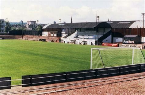 Your Old Stadium - Pie and Bovril Gold - Pie & Bovril