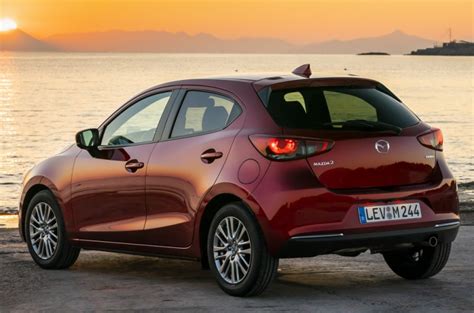 Conozcamos Al Nuevo Mazda 2 Sedan 2019 Motor Y Racing