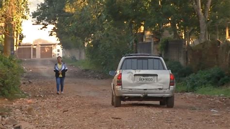 Moradores Do Bairro Parque Alvorada Em Suzano Reclamam Da Condi O Da