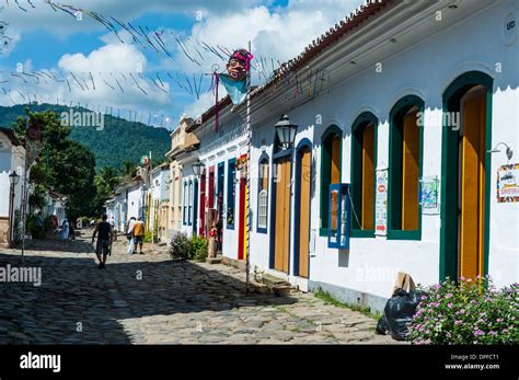 Colourful colonial houses in Paraty, south of Rio de Janeiro, Brazil ...