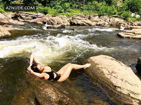 Isabelle Fuhrman Isabelle Hot Bikini Aznude