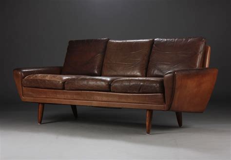 20++ Mid Century Modern Brown Leather Sofa - PIMPHOMEE