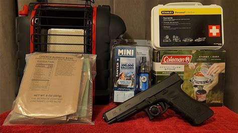 6 Minimum Prepping Items Every Prepper And Non Prepper Should Own