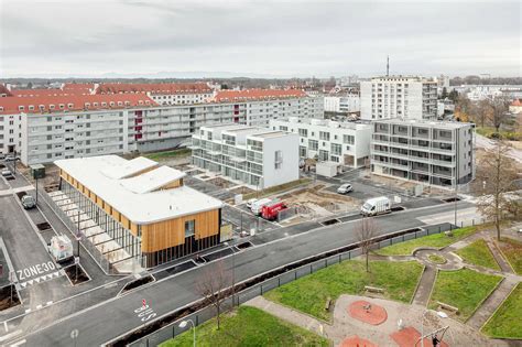 Sozialer Wohnungsbau Von Kuhn Und Lehmann In Stra Burg Schachbrett