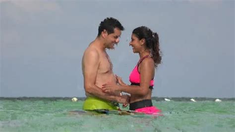 Man With Sexy Woman Wearing Bikini In Wa Stock Video Pond