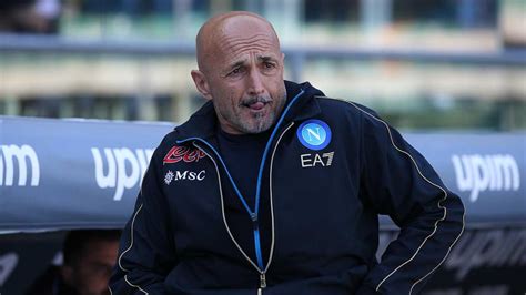 Il Napoli Vola Ma Spalletti In Ansia Brutte Notizie In Arrivo Per