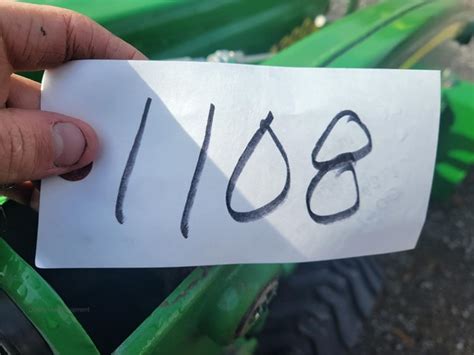 2000 JOHN DEERE 4200 Auctions | EquipmentFacts