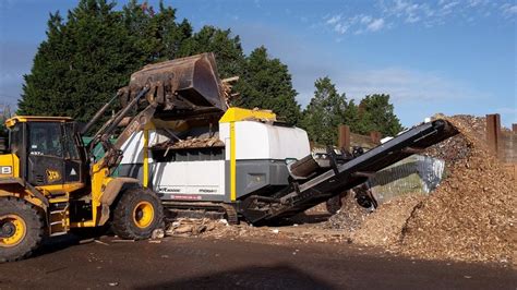 Untha Xr Waste Shredder Focus Enviro Specialists In Material