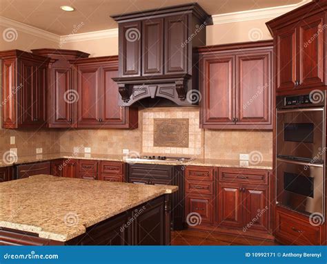 Luxury Home Kitchen Center Island Stock Image - Image of light, estate ...