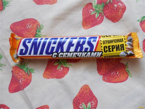 Отзыв про Шоколадный батончик Snickers с семечками: "Новинка от Сникерс ...