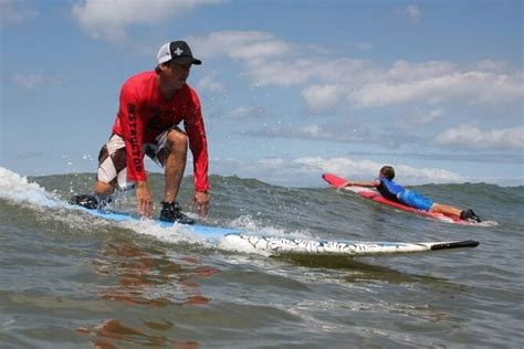 Beginner Group Surf Lesson On Maui South Shore