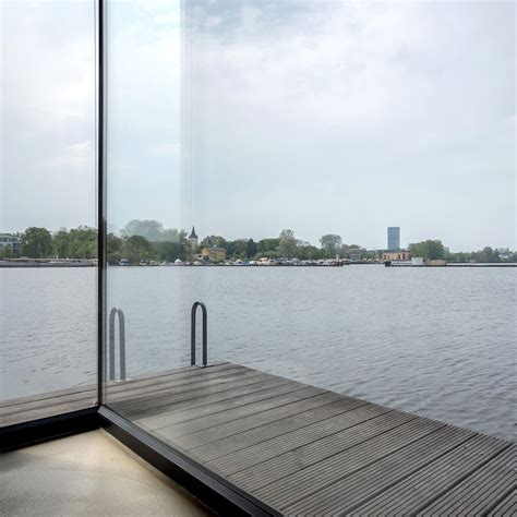 Photo 6 of 9 in Stay in a Modern Houseboat in Berlin With Floor-to