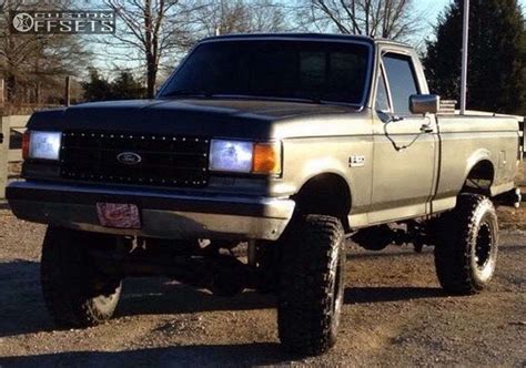 1990 Ford F150 Lifted