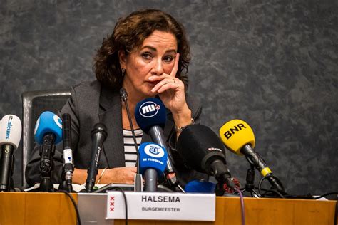 Geenstijl Bassiehof Herhaald Falen Op Openbare Orde Maakt Femke