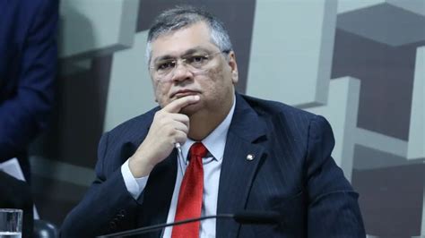 Ap S Posse Fl Vio Dino Assume Centenas De Processos No Stf Saiba Quantos