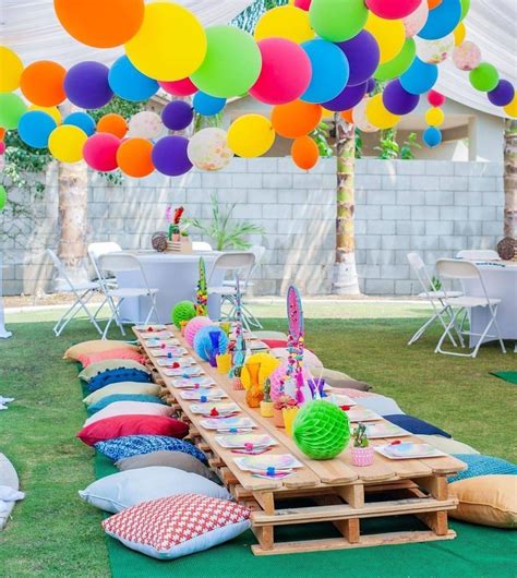 🥳 • Idea Para Decorar Tu Fiesta De Veranoecumple 🌈 ☀ Créditos 👉🏻 📸