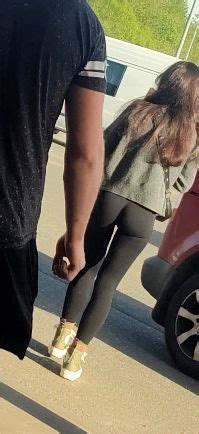 Pretty Fit Petite Brunette In Black Leggings Spandex Leggings