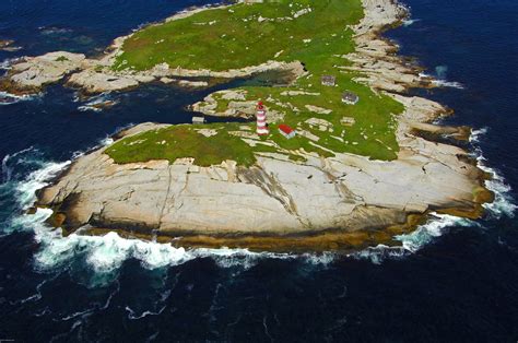 Sambro Island Lighthouse in Sambro, NS, Canada - lighthouse Reviews ...