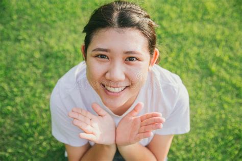 Un Blonde Joven Inocente En Blanco Y Negro Foto De Archivo Imagen De Pelo Cara