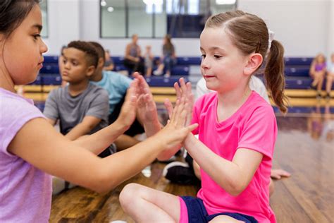 15 Best Hand Games For Kids Other Than Hand Clapping