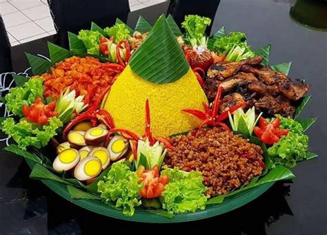 Tumpeng Nasi Kuning Untuk Pesta And Selamatan Minim Order 20