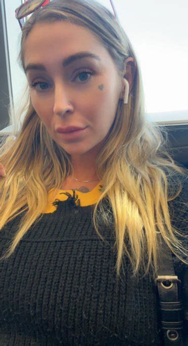 TW Pornstars Kleio Valentien Pictures And Videos From Twitter