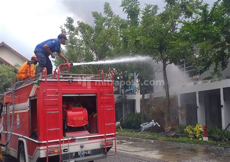 PT Dua Kelinci Terbakar Puluhan Damkar Dikerahkan