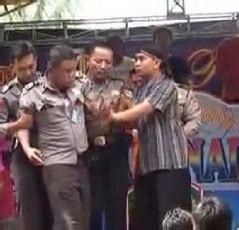 Mabuk Dan Bikin Onar Di Panggung Dangdut Brigadir Mochtar Dihukum Disiplin