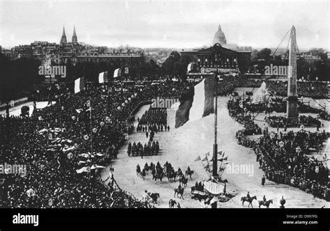 World War I 1914 1918 Postcard Showing French Victory Parade Through