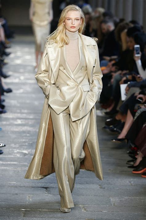 Max Mara Ready To Wear Fall Winter Milan Nowfashion