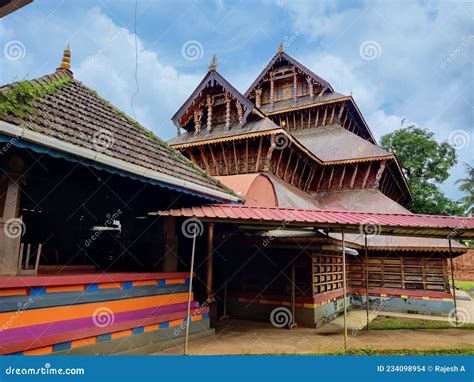 Ancient Kerala Traditional Architectural Design of Hindu Temple and ...