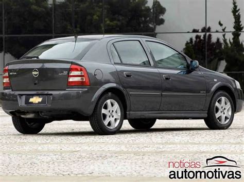 Astra Hatch Hist Ria Anos Vers Es Modelos E Equipamentos Lvaro