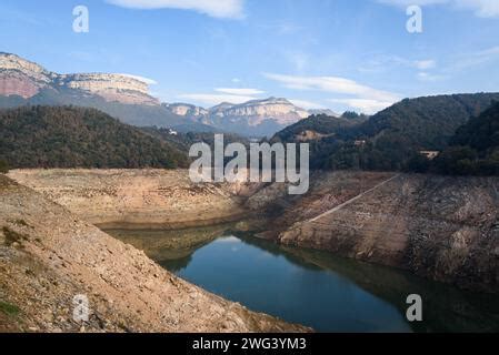 Vilanova de Sau España 2 de febrero de 2024 El campanario del