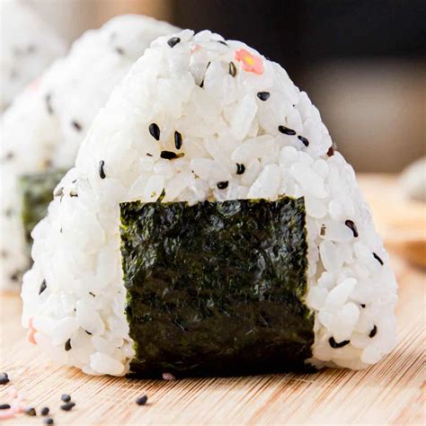 Japanese Food Rice Easy Salmon Onigiri Japanese Salmon Rice Balls